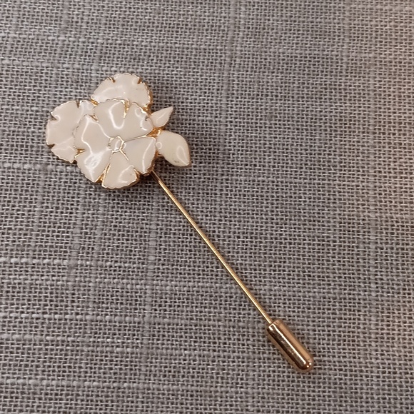 Vintage | Jewelry | Vintage Cream Enamel Flower Stick Pin 97s | Poshmark
